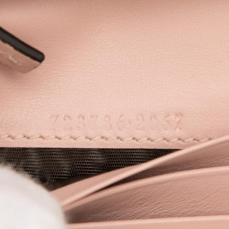 GUCCI（グッチ） GGマトラッセ GGロゴ キルティング 二つ折り財布