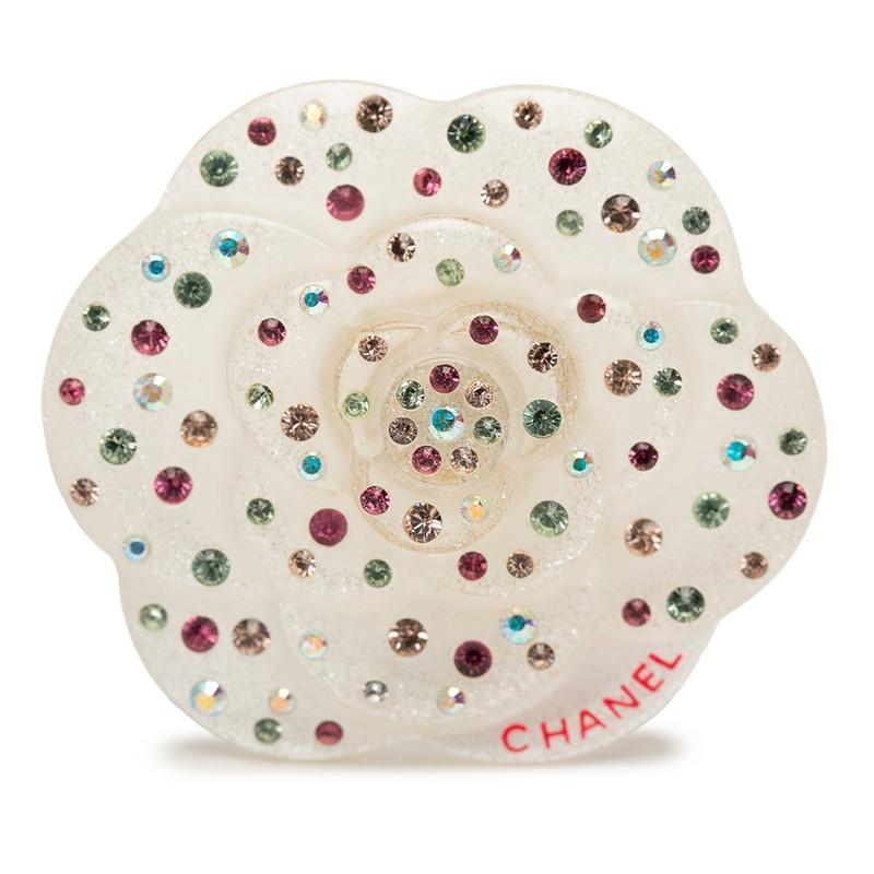 シャネル カメリア コサージュ ピンブローチ ピンバッジ レディース ホワイト CHANEL（シャネル） カメリア ピンブローチ 04A ホワイト マルチカラー