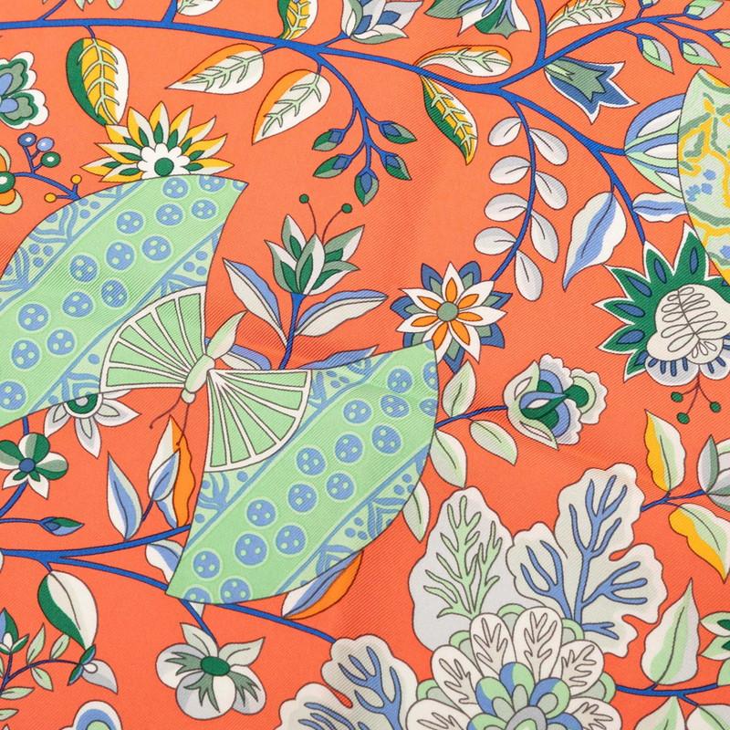 HERMES（エルメス） カレ90 Fleurs et papillons de Tissus 花咲く織物