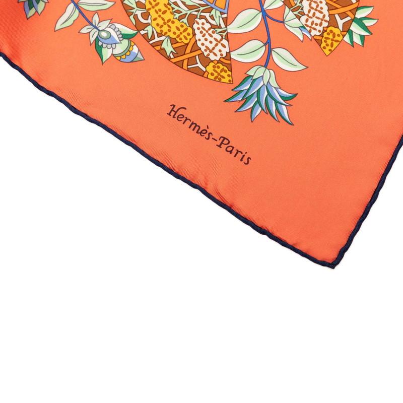 HERMES（エルメス） カレ90 Fleurs et papillons de Tissus 花咲く織物