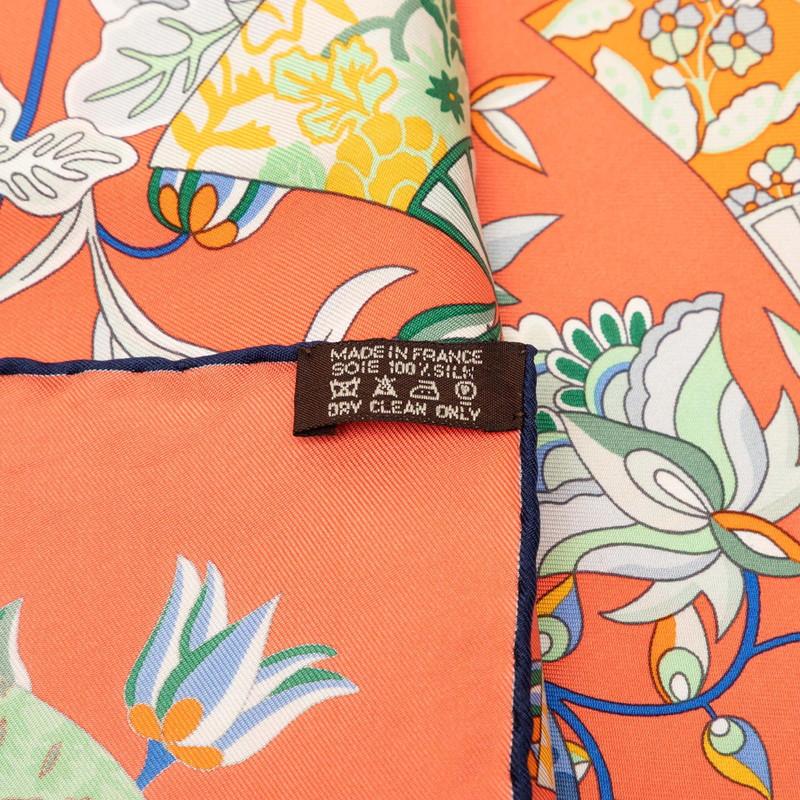 HERMES（エルメス） カレ90 Fleurs et papillons de Tissus 花咲く織物