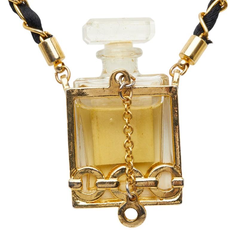 CHANEL（シャネル） 香水瓶 パフューム ボトル モチーフ チェーン 