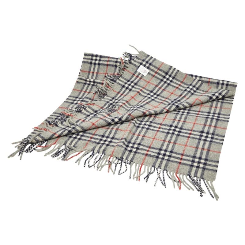 未使用　バーバリーズ　ノバチェック　バーバリー　ウール　マフラー　グレー BURBERRY（バーバリー） ノバチェック マフラー グレー マルチカラー