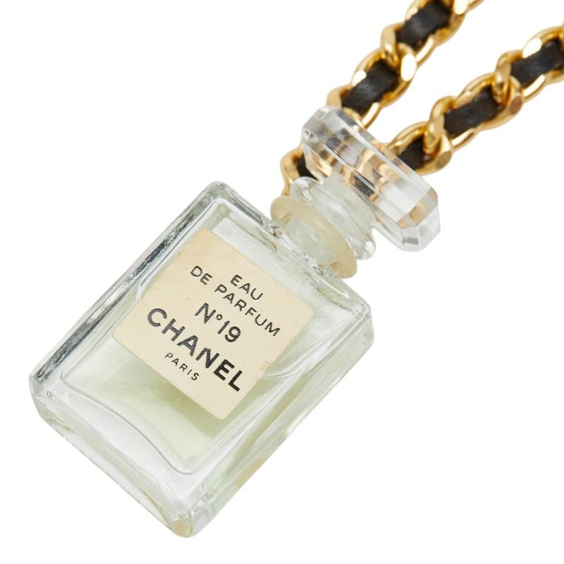 CHANEL（シャネル） No.19 香水 パフューム ボトル チェーン