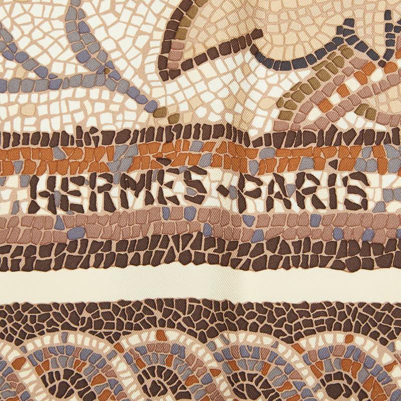 HERMES（エルメス） カレ90 SOUS LE GIDE DE MARS 軍神マルス スカーフ 