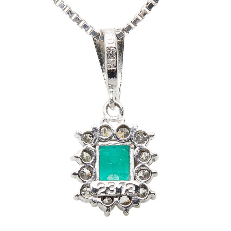 Pt900 プラチナ Pt850 エメラルド0.23ct ダイヤ0.13ct フラワー 