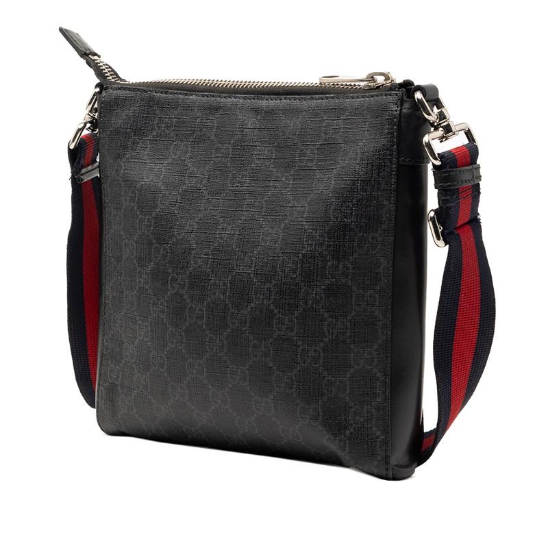 希少/美品 グッチ ショルダーバッグ GGスプリーム PVC ブラック 斜め掛け GUCCI（グッチ） GGスプリーム 斜め掛け ショルダーバッグ 523599