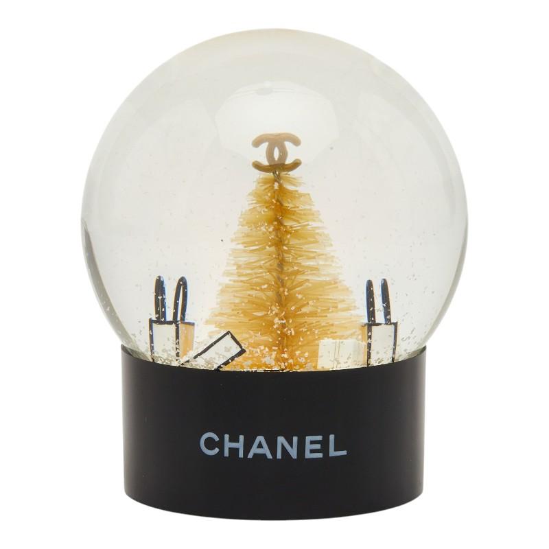 CHANEL シャネル　スノードーム　2012年　クリスマス CHANEL（シャネル） 2012年 クリスマス ツリー ショッパー スノー