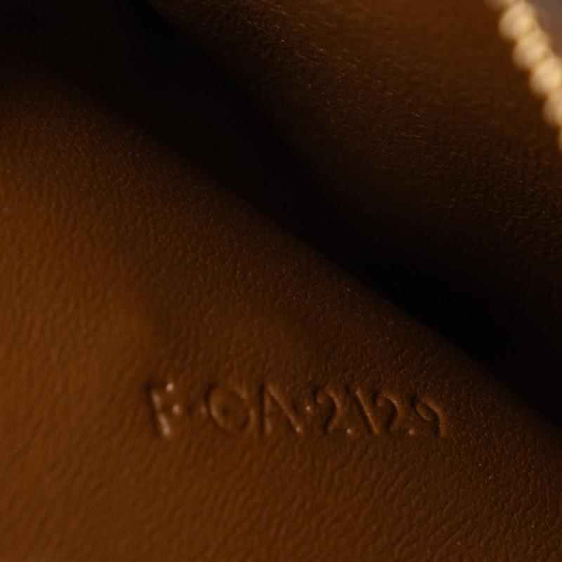 CELINE（セリーヌ） クラシックボックス ミディアム ショルダーバッグ