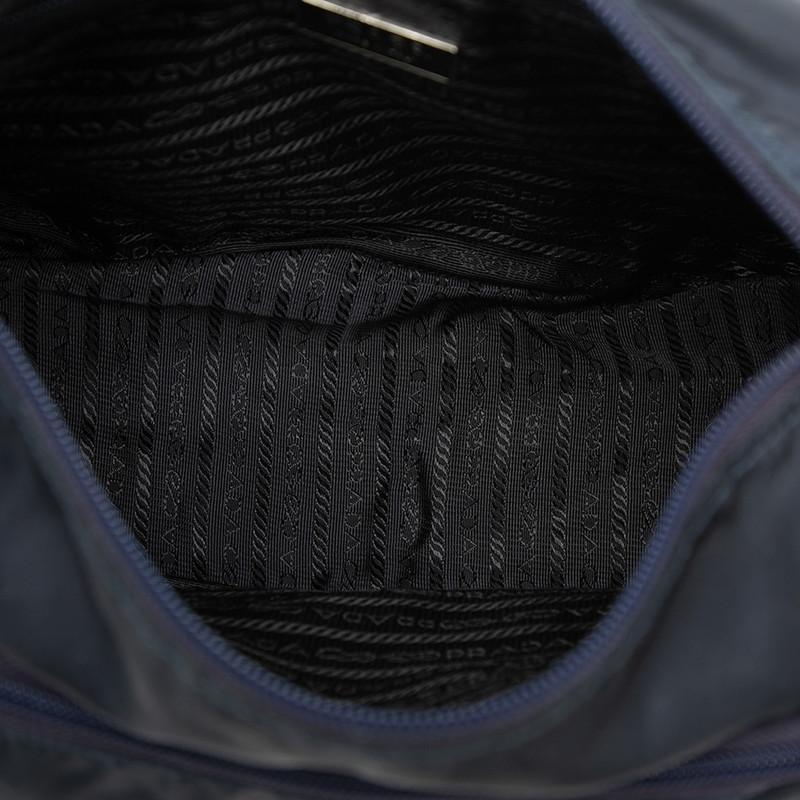PRADA B6671 ショルダーバッグ 斜め掛け 三角ロゴ ナイロン ベルト PRADA（プラダ） 三角ロゴプレート 斜め掛け ショルダーバッグ B6671