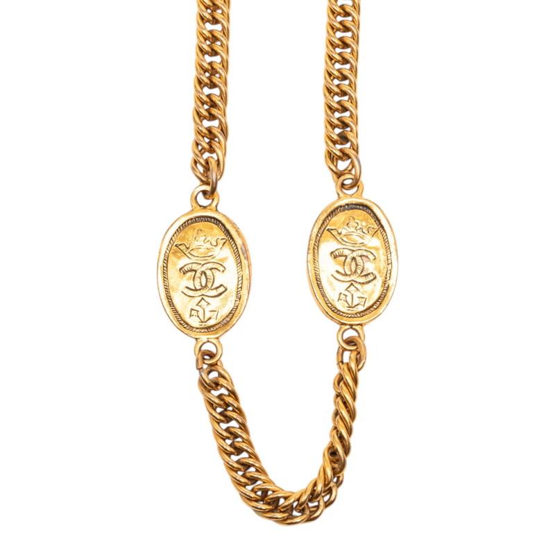 ひ*ろ様 CHANEL 金色メッキ ロゴチャームネックレス CHANEL（シャネル） ココマーク 王冠 チェーンネックレス ゴールド