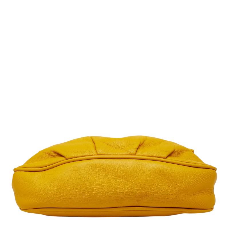 Fendi FFロゴショルダーバッグ FENDI（フェンディ） FFロゴ 斜め掛け チェーン ショルダーバッグ