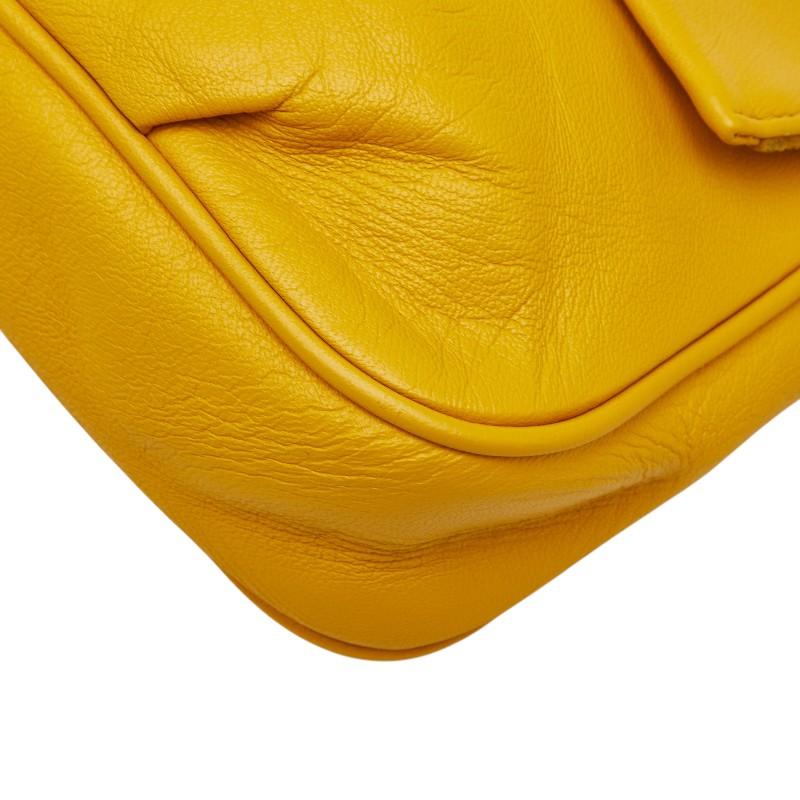FENDI（フェンディ） FFロゴ 斜め掛け チェーン ショルダーバッグ
