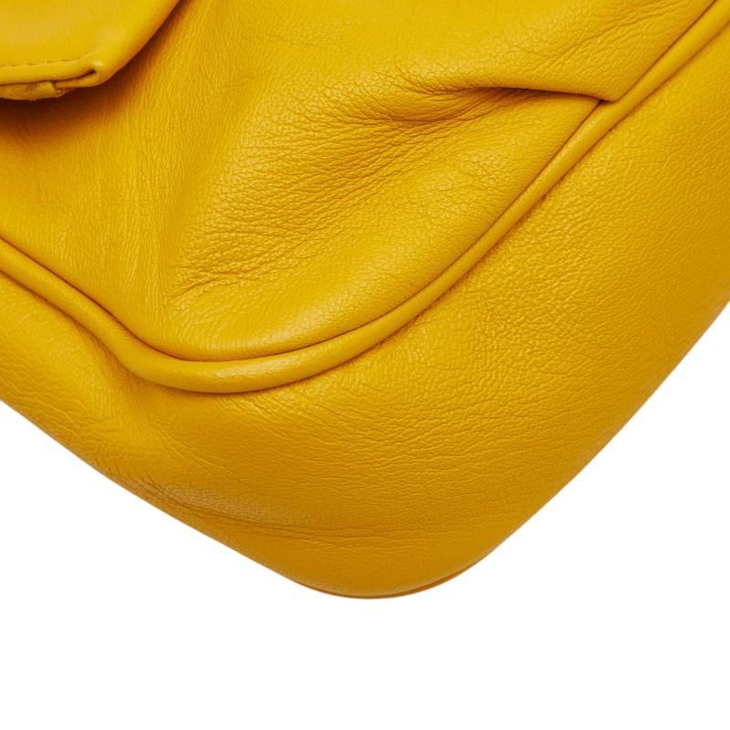 FENDI（フェンディ） FFロゴ 斜め掛け チェーン ショルダーバッグ
