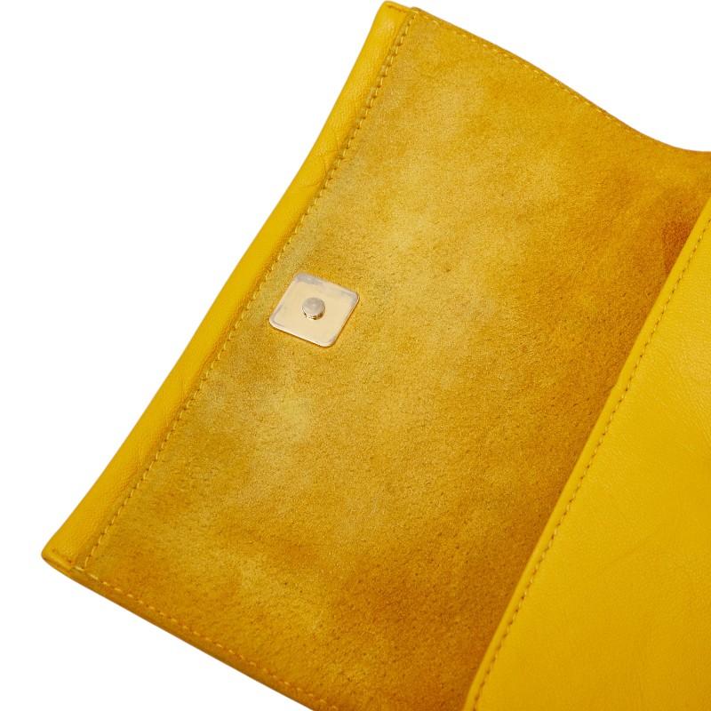 FENDI（フェンディ） FFロゴ 斜め掛け チェーン ショルダーバッグ