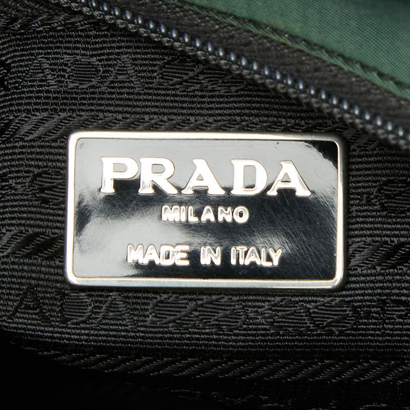 PRADA（プラダ） 三角ロゴプレート ハンドバッグ グリーン ナイロン
