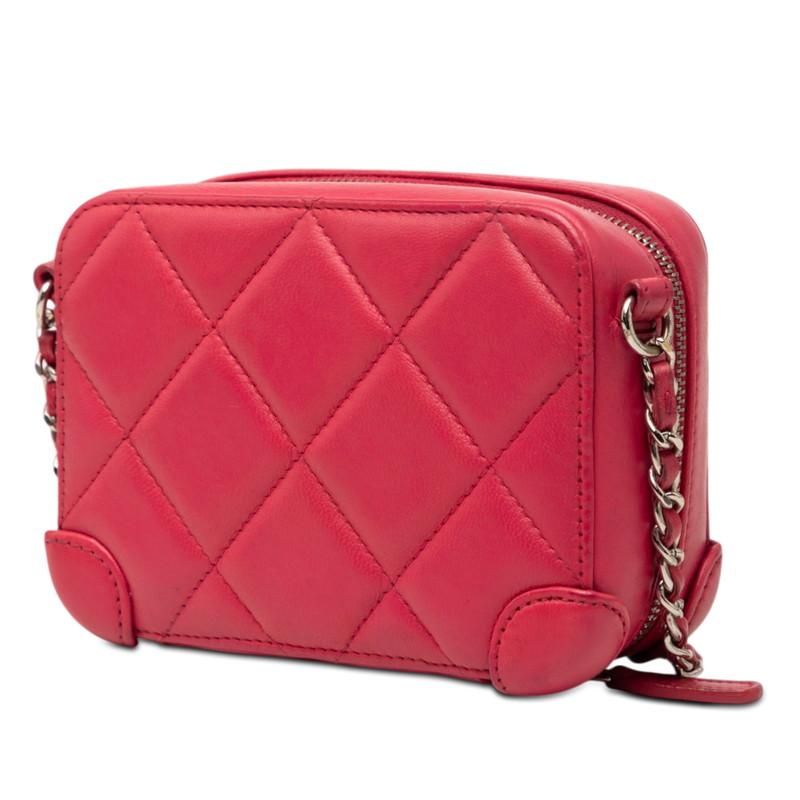 シャネルCANＡＮＥLカンボンラインポーチラムスキンココマークマトラッセ CHANEL（シャネル） ココマーク マトラッセ 斜め掛け チェーン