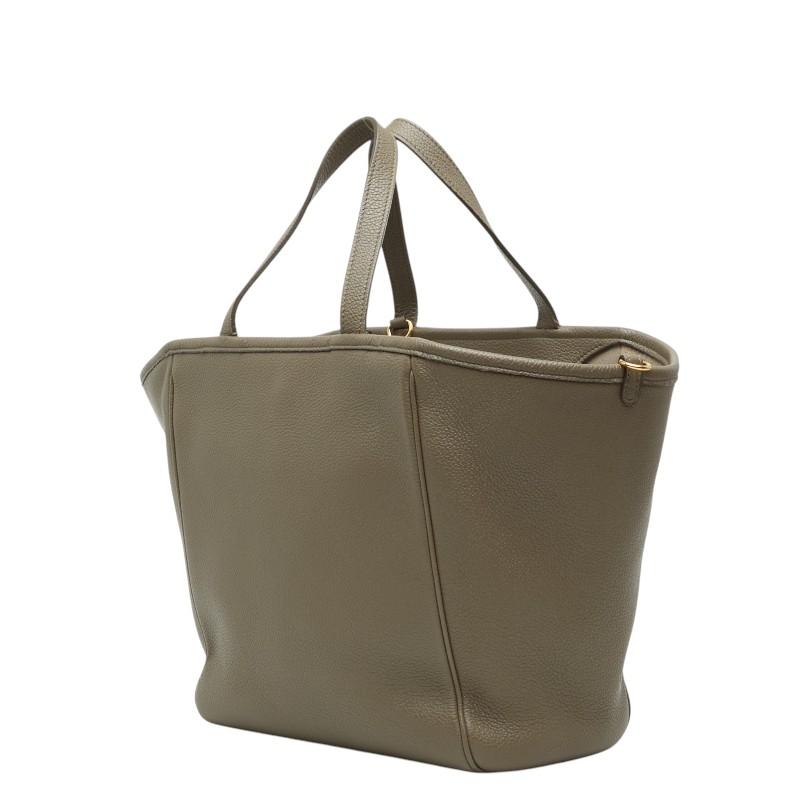 値下げ‼️ CELINE スモールフォールドカバ CELINE（セリーヌ） スモール フォールドカバ ハンドバッグ ショルダー