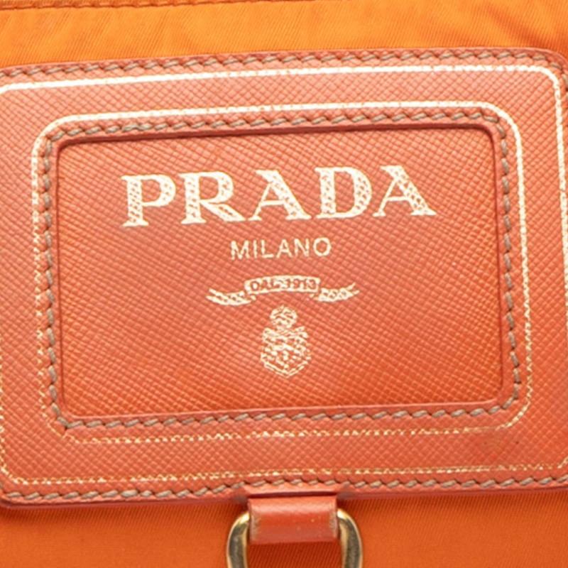 PRADA（プラダ） ミニショルダーバッグ オレンジ ナイロン