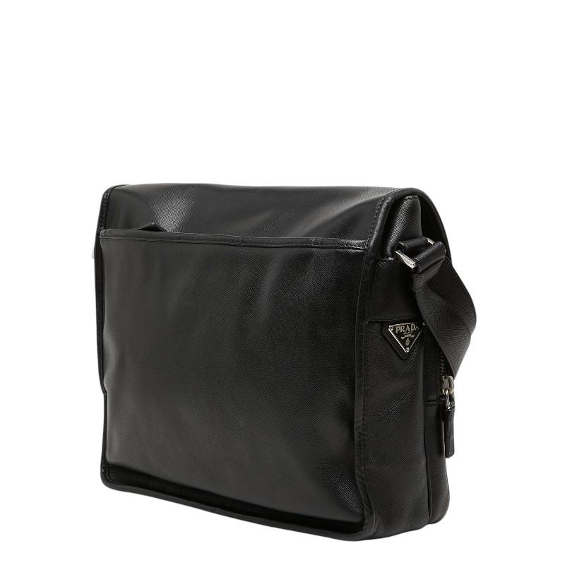 PRADA（プラダ） 三角ロゴプレート ショルダーバッグ メッセンジャー