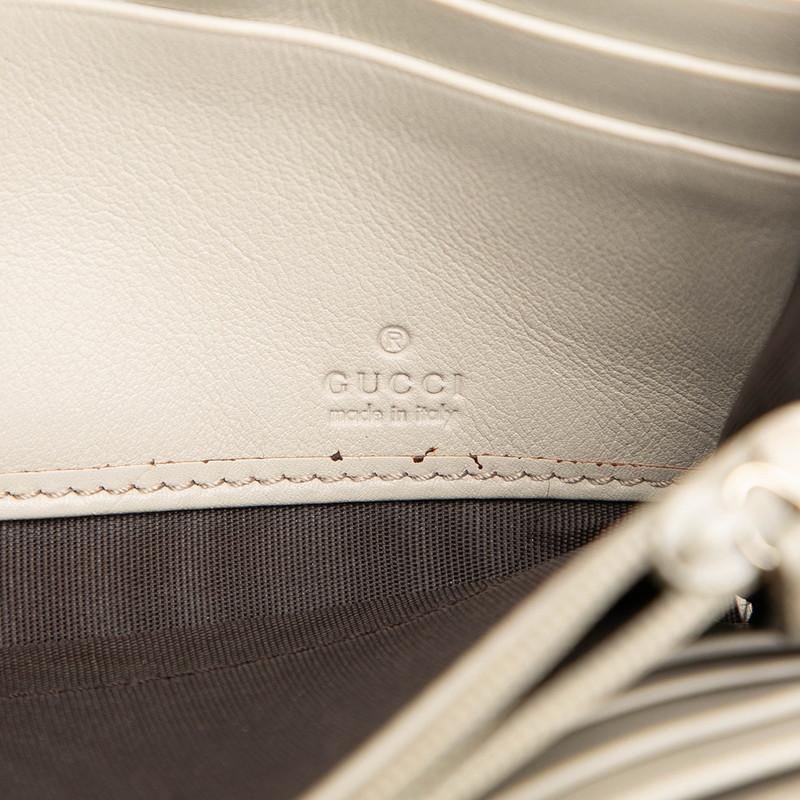 美品✨グッチ◇薄型フラップ長財布　マイクロシマゴールド金具クリームアイボリー GUCCI（グッチ） マイクログッチシマ 長財布 309760 アイボリー レザー