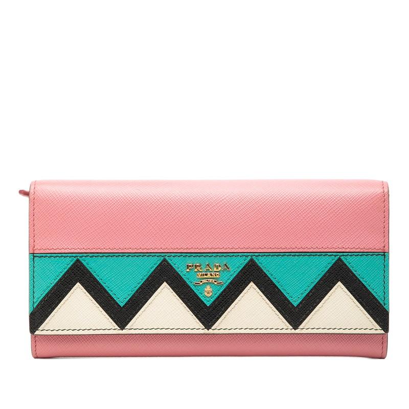 美品✨PRADA プラダ 二つ折り財布 バイカラー サフィアーノレザー ピンク PRADA（プラダ） 長財布 ピンク マルチカラー サフィアーノレザー
