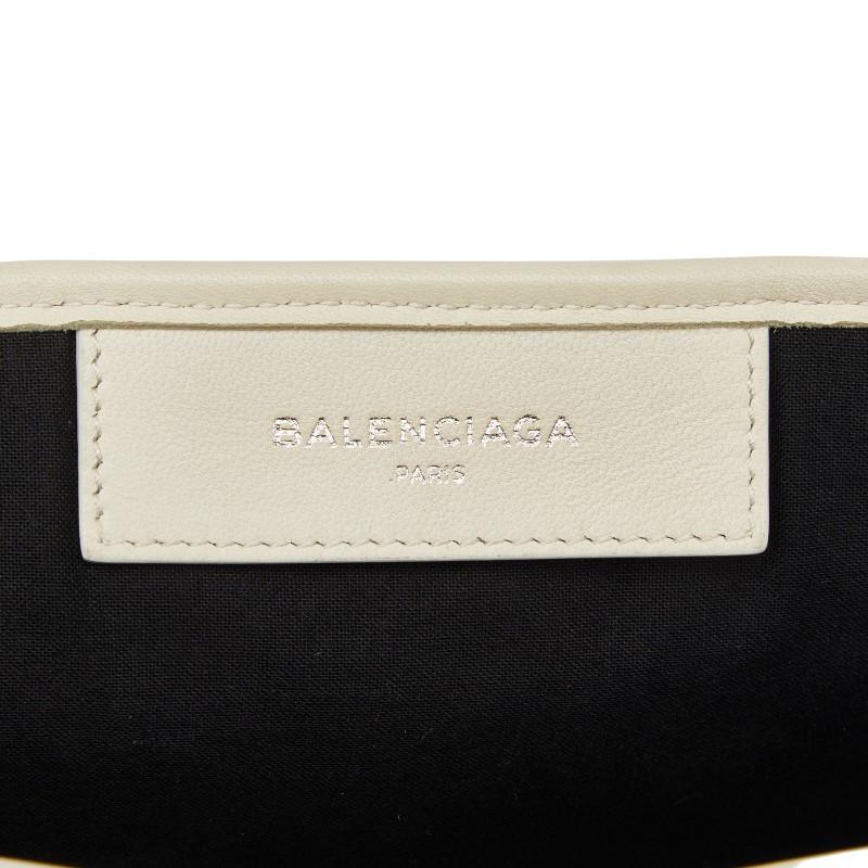 BALENCIAGA（バレンシアガ） パンチングロゴ ネイビーカバス S