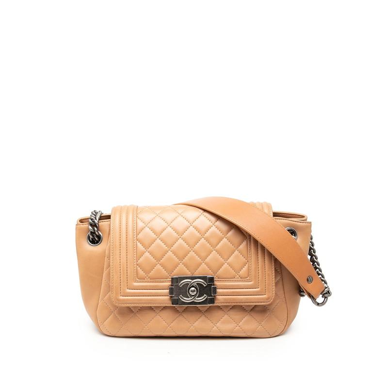 CHANEL（シャネル） ココマーク ボーイシャネル マトラッセ チェーン 