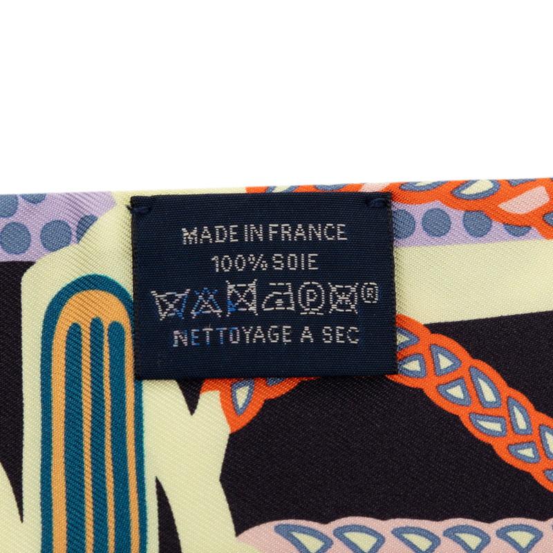エルメスHermesツイリー 鎧の幻想 HERMES（エルメス） ツイリー 鎧の幻想 FANTAISIE D'ETRIERS スカーフ