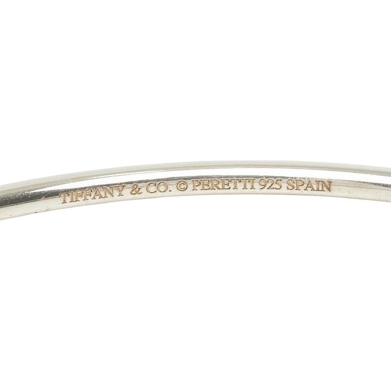 Tiffanyティファニー　ティアドロップ　バングル　sv925 TIFFANY&Co.（ティファニー） ティアドロップ バングル SV925 シルバー