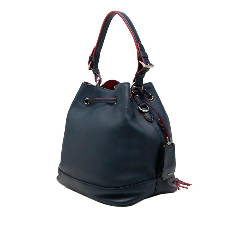 美品✨PRADAプラダ　ハンドバッグ　クロコ型押し　ナイロン　三角ロゴ　ネイビー PRADA（プラダ） 三角ロゴプレート ハンドバッグ ショルダーバッグ