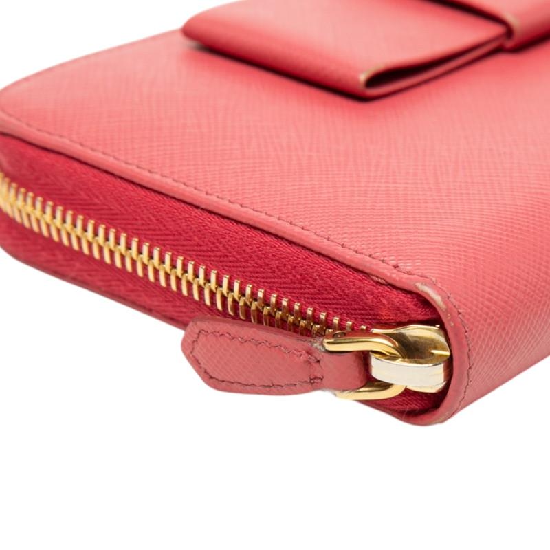 PRADA（プラダ） フィオッコ ラウンドファスナー 長財布 ピンク 
