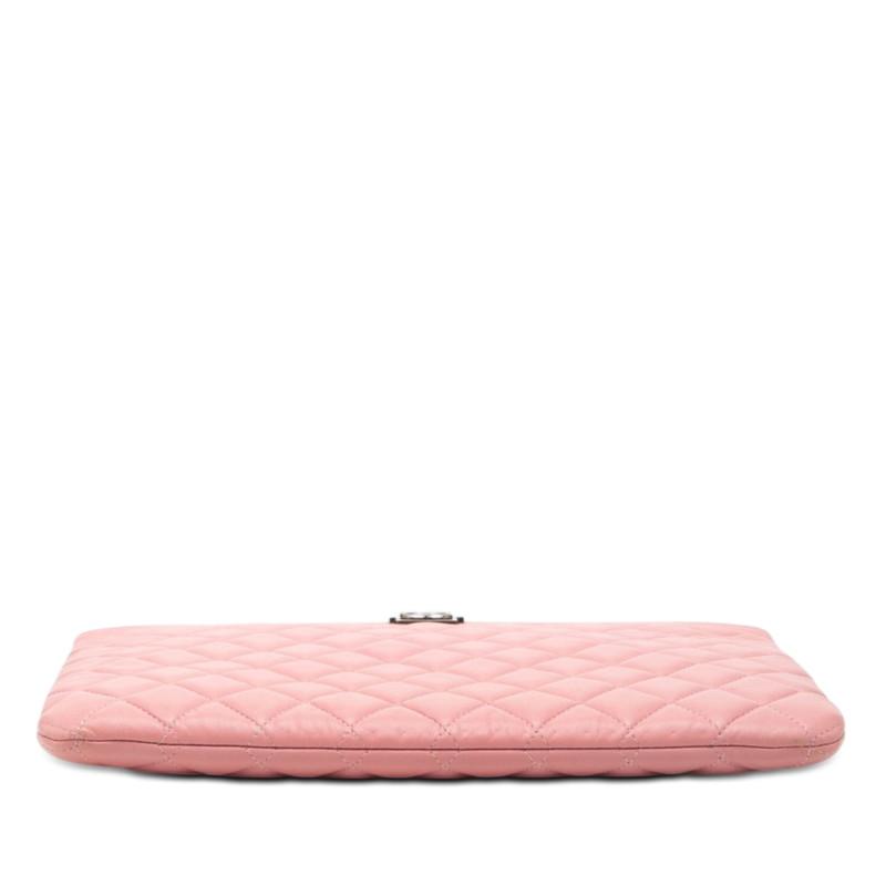 CHANEL（シャネル） ココマーク ボーイシャネル クラッチバッグ ピンク