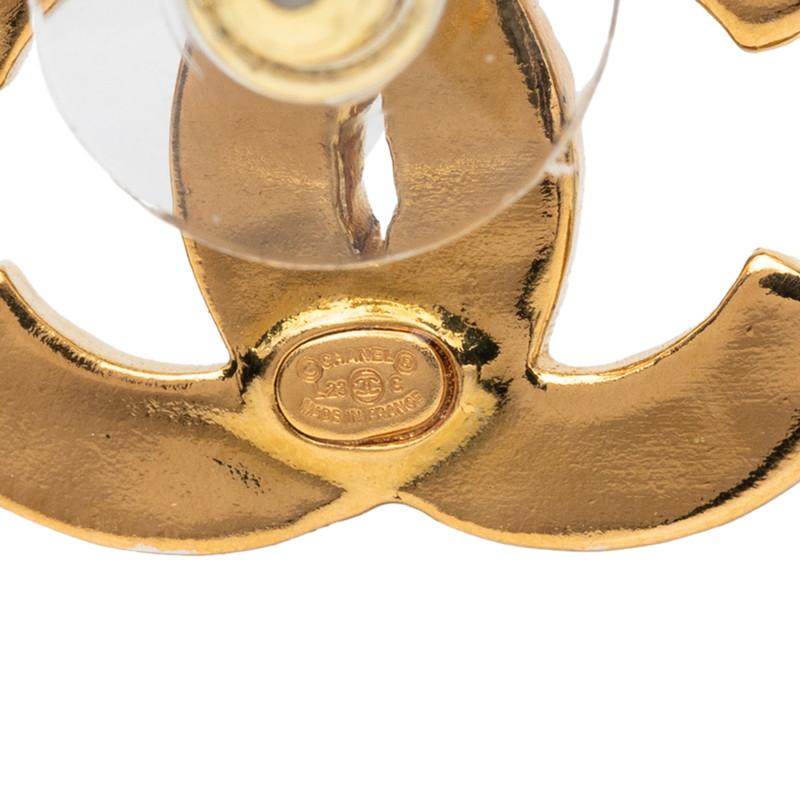 CHANEL（シャネル） ココマーク スタッドピアス L23C ゴールド