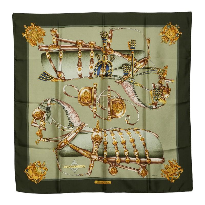 HERMES　エルメス　カレ90　 HARNAIS DE COUR スカーフ HERMES（エルメス） カレ90 HARNAIS DE COUR 宮廷の馬具 スカーフ