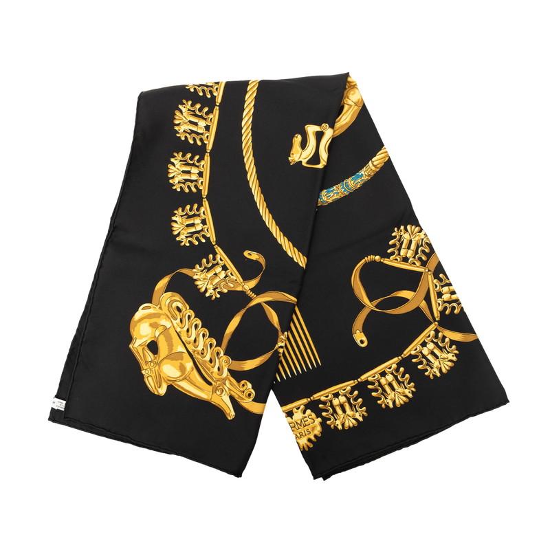 エルメス スカーフ カレ90　LES CAVALIERS D'OR　黄金の騎士 HERMES（エルメス） カレ90 LES CAVALIERS D'OR 黄金の騎士 スカーフ