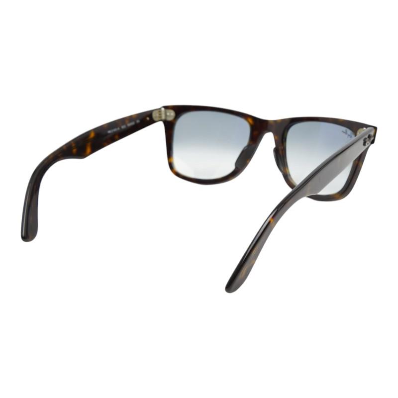 Ray-Ban（レイバン） ウェイファーラー サングラス グラデーション