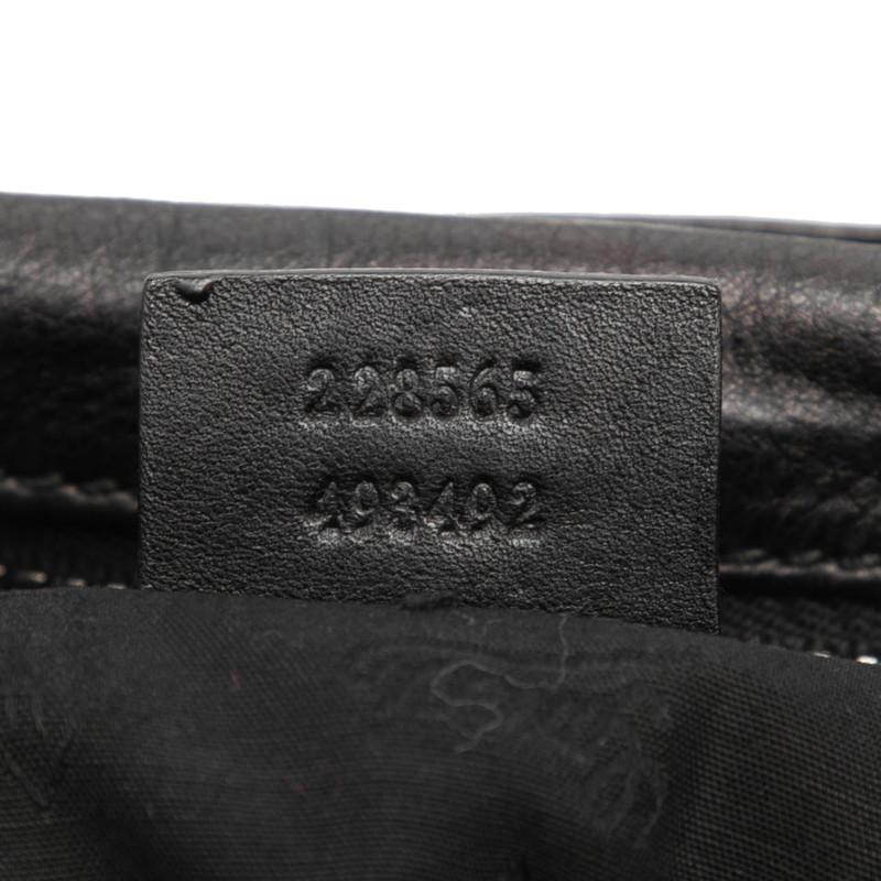 GUCCI（グッチ） スタッズ ハンドバッグ ワンショルダー クラッチ