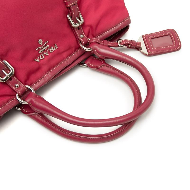 美品✨PRADA プラダ ピンク ナイロン ハンドバッグ トートバッグ 白タグ PRADA（プラダ） ロゴ トートバッグ ハンドバッグ ピンク ナイロン