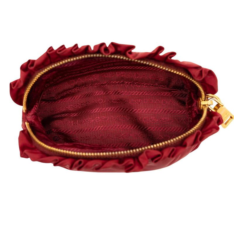 PRADA（プラダ） ポーチ ワインレッド ナイロン レディース 【中古