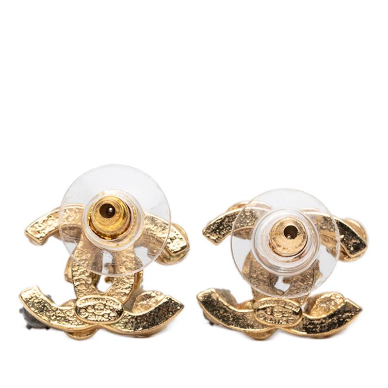 CHANEL ピアス　05P ベージュ スタッドピアス ココマーク　アクセサリー レディース CHANEL ピアス 05P ベージュ スタッドピアス ココマーク