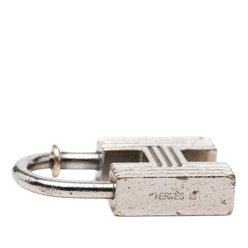 美品 HERMES エルメス Hカデナ チャーム キーリング HERMES（エルメス） Hカデナ バッグチャーム キーホルダー シルバー
