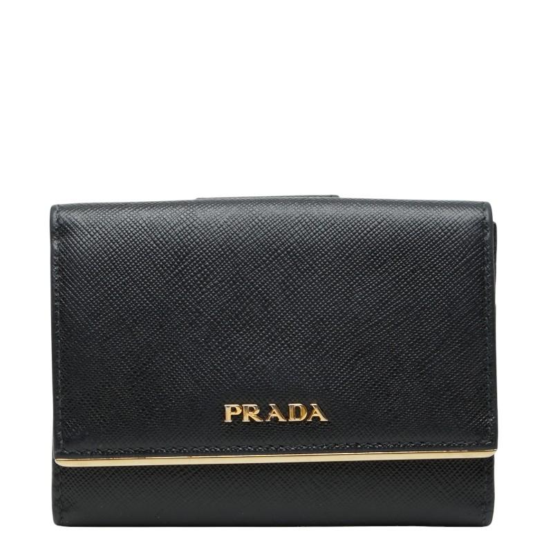 PRADA ブラックレザー 三つ折り財布 PRADA（プラダ） ロゴ 三つ折り財布 フラップウォレット ブラック