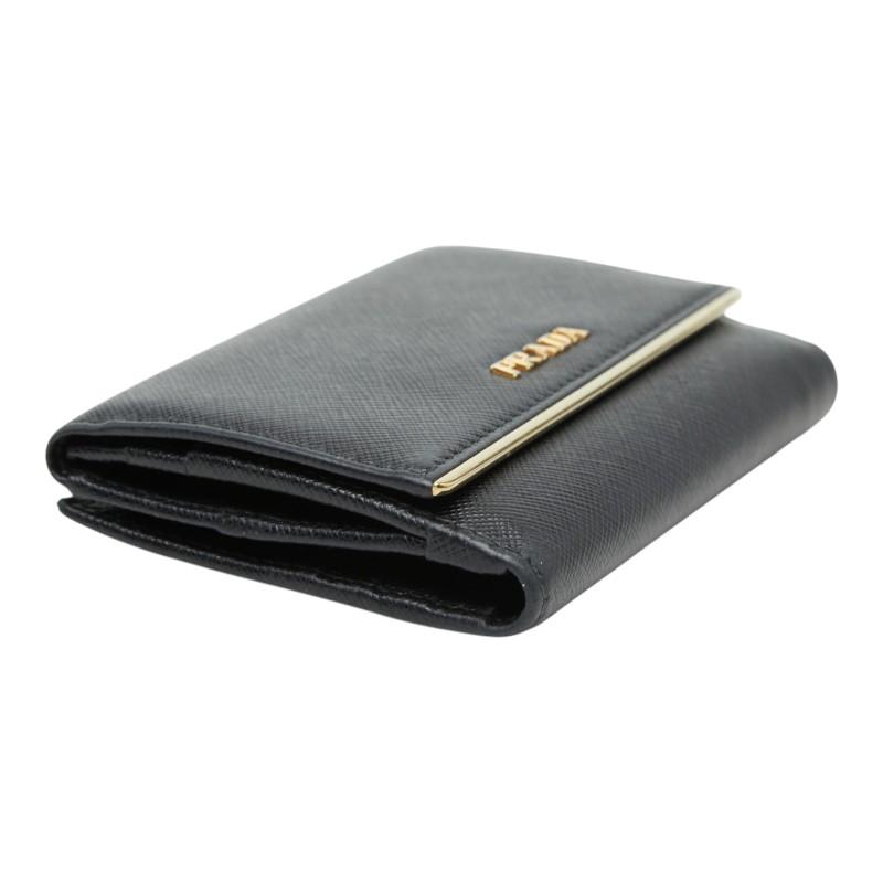 PRADA（プラダ） ロゴ 三つ折り財布 フラップウォレット ブラック