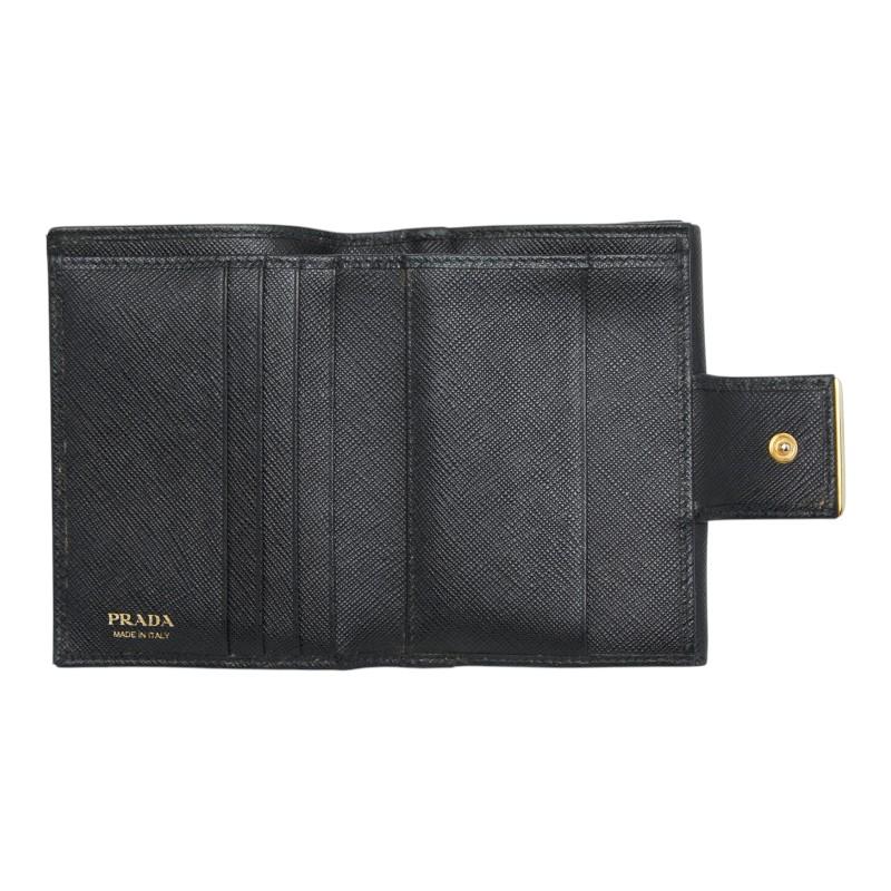 PRADA（プラダ） ロゴ 三つ折り財布 フラップウォレット ブラック