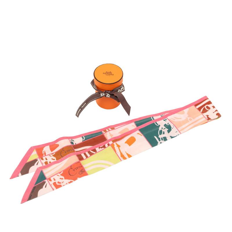 HERMES（エルメス） ツイリー En Desordre 無秩序 スカーフ マルチ