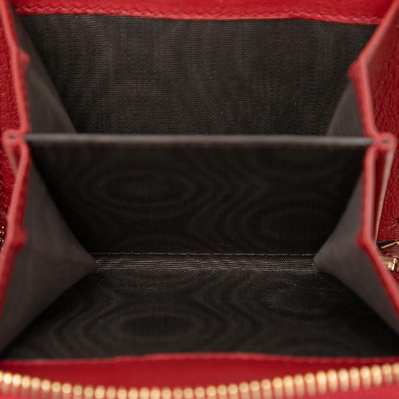 GUCCI（グッチ） マイクログッチシマ 二つ折り財布 コンパクト