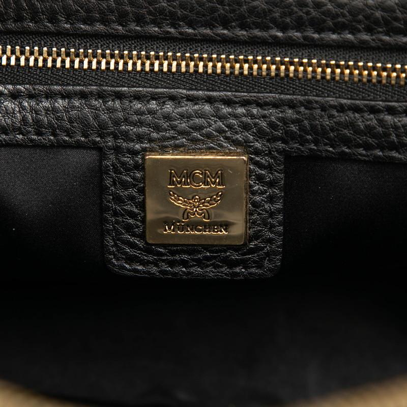 MCM（エムシーエム） エム シー エム ヴィセトス スタッズバックパック