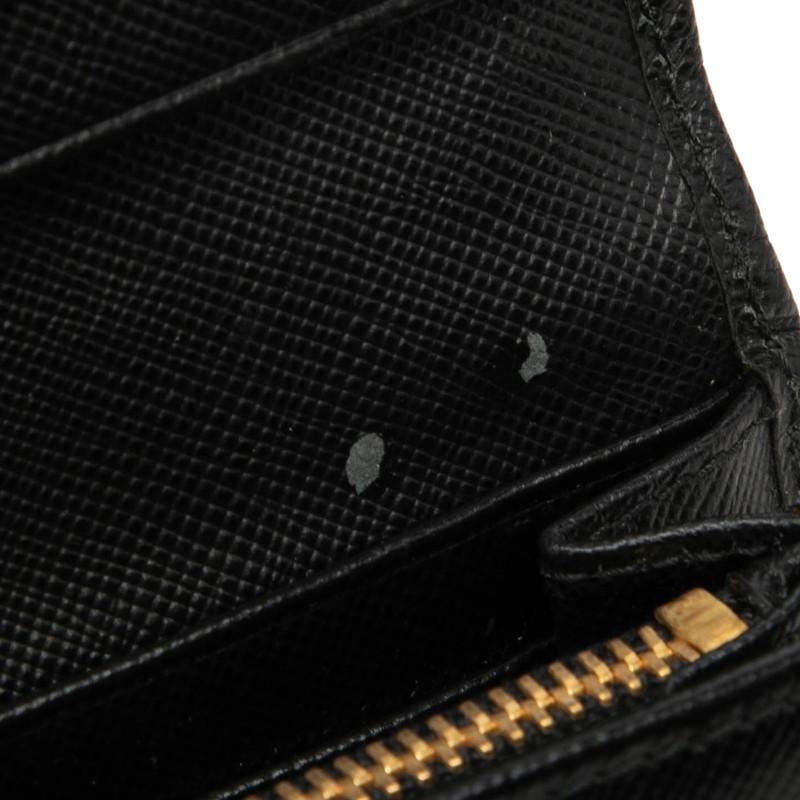 PRADA（プラダ） 二つ折り 長財布 1MH132 ネロ ブラック サフィアーノ