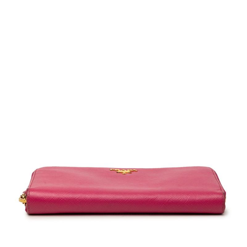PRADA（プラダ） サフィアーノ ラウンドファスナー 長財布 ピンク